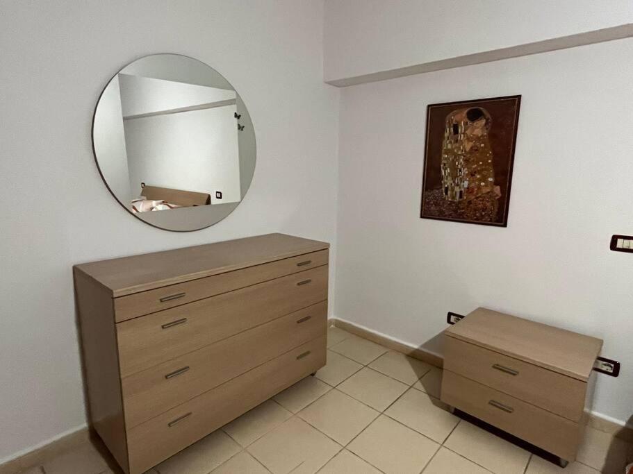 Ak Terminal Apartments دراس المظهر الخارجي الصورة