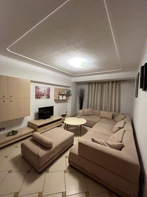 Ak Terminal Apartments دراس المظهر الخارجي الصورة